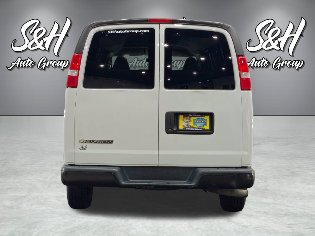 Used 2019 Chevrolet Express 3500 LS RWD image 18