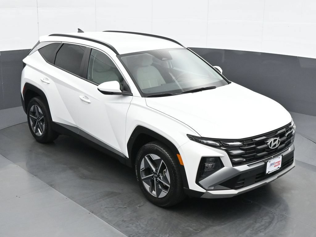 Used 2025 Hyundai Tucson SEL AWD/4WD image 24