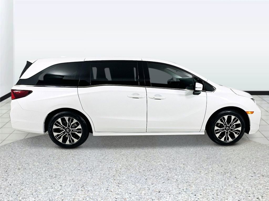 New 2026 Honda Odyssey Elite image 2