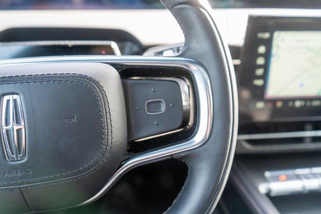 Used 2024 Lincoln Nautilus Reserve w/ Equipment Group 203A image 35