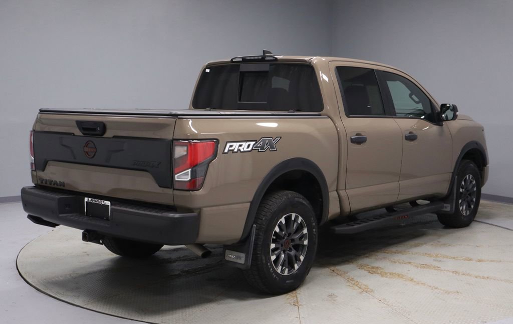 Used 2023 Nissan Titan PRO-4X w/ Pro-4x Convenience Package image 11