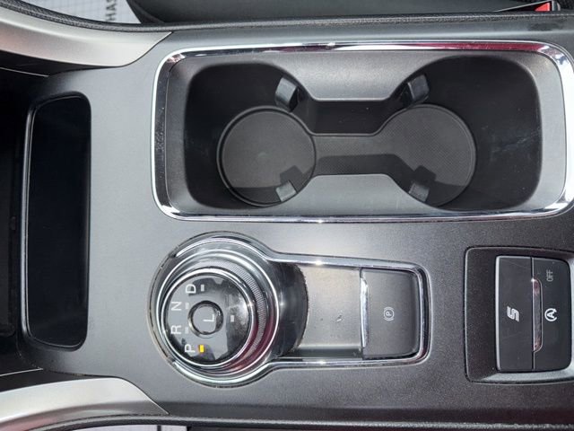 Used 2020 Ford Fusion SE image 20