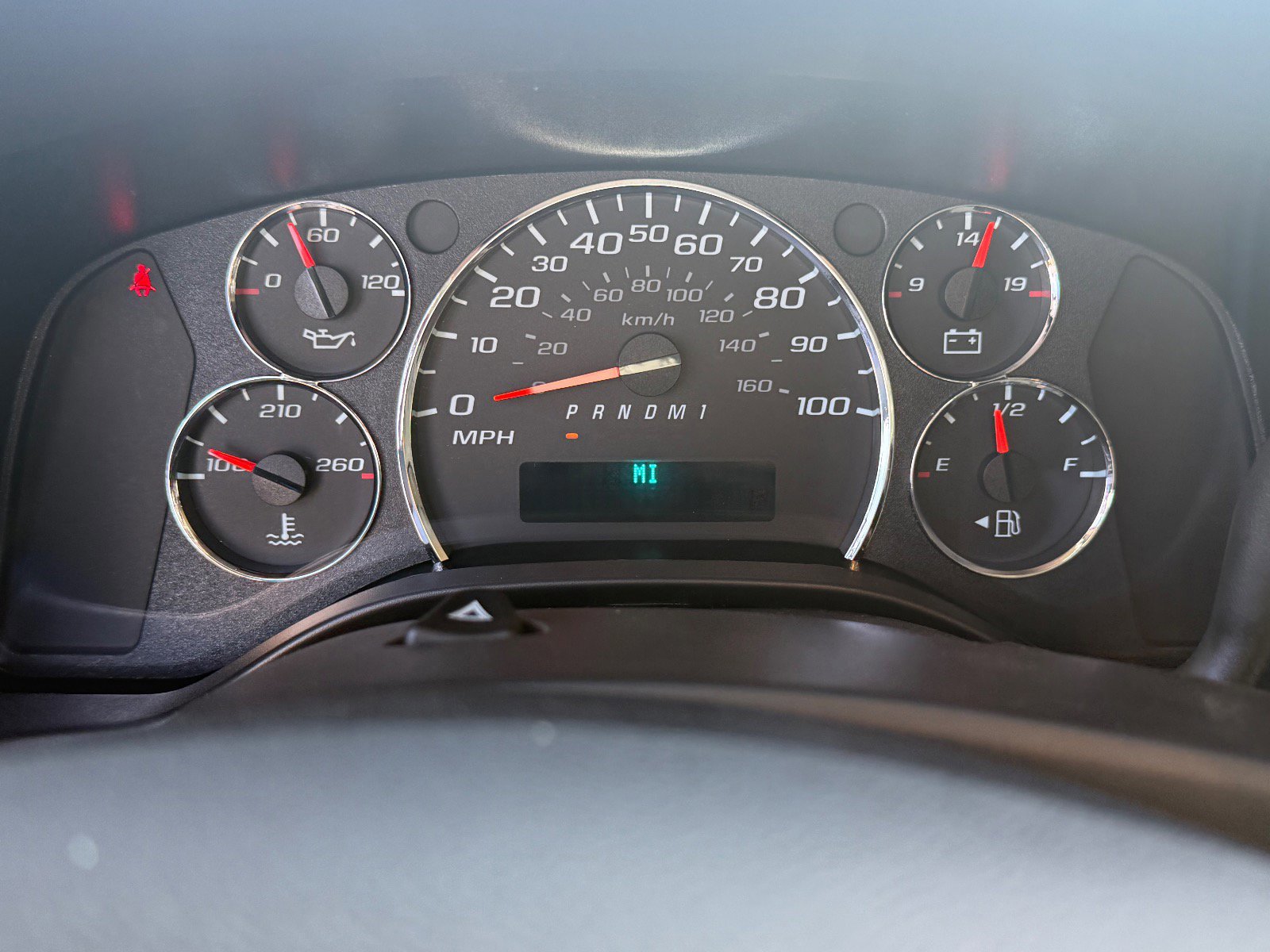 New 2025 Chevrolet Express 3500 Extended w/ Driver Convenience Package image 15