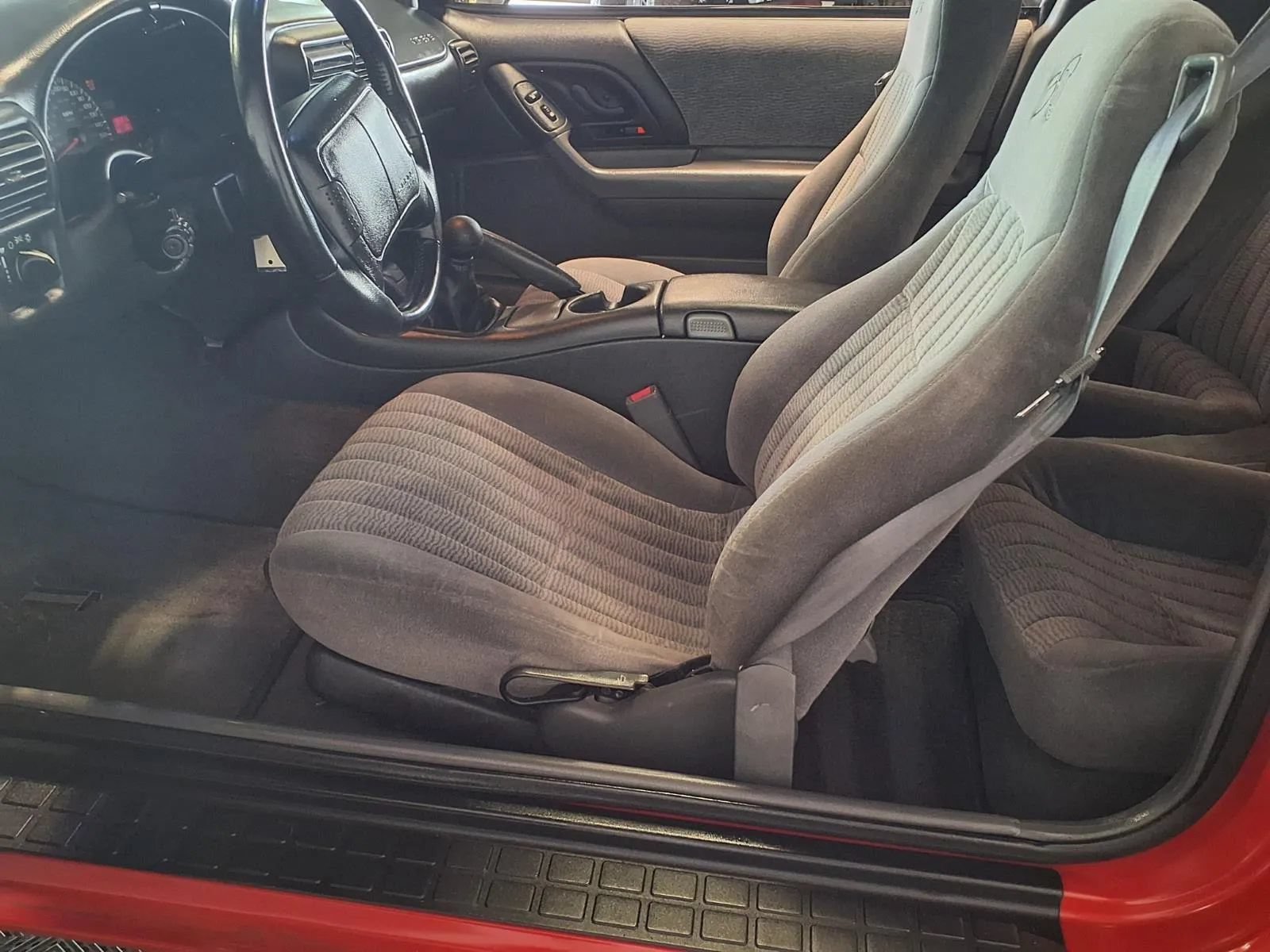 Used 1997 Chevrolet Camaro Z28 w/ Preferred Equipment Group 2 RWD image 14