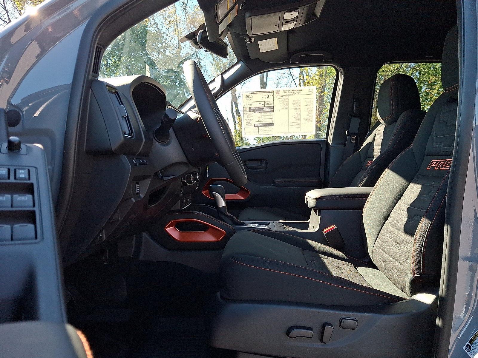 New 2027 Nissan Frontier PRO-4X AWD/4WD image 8