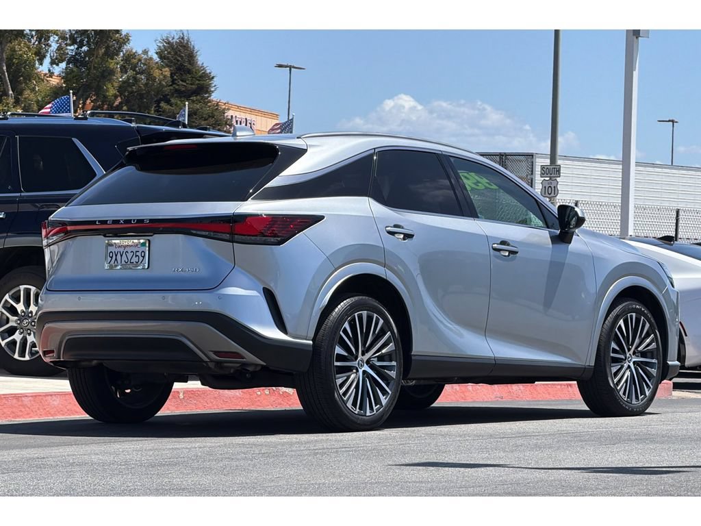 Used 2023 Lexus RX 350 Premium Plus w/ Cold Area Package FWD image 4
