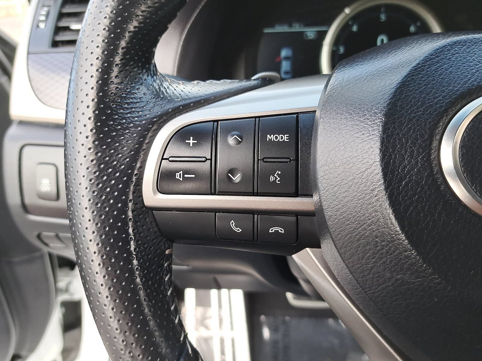 Used 2016 Lexus GS 350 F Sport w/ F Sport Package RWD image 17