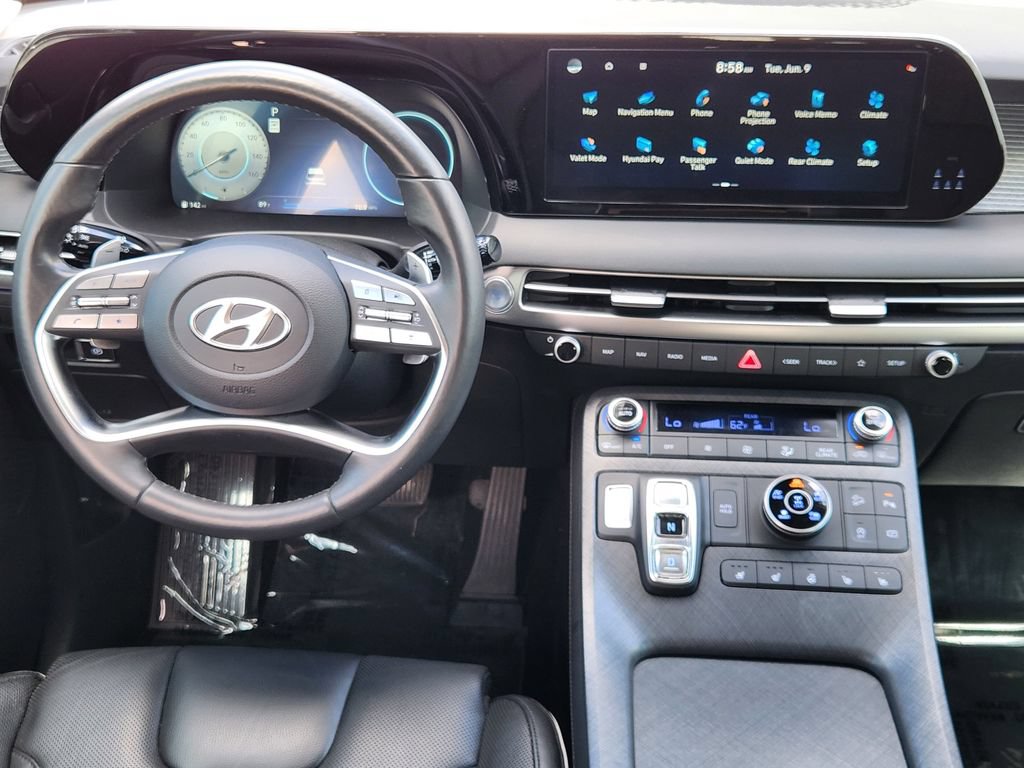 Used 2024 Hyundai Palisade Limited AWD/4WD image 32