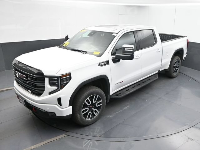 Used 2025 GMC Sierra 1500 AT4 w/ Technology Package AWD/4WD image 37