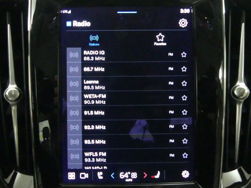 Used 2024 Volvo S60 B5 Plus image 11