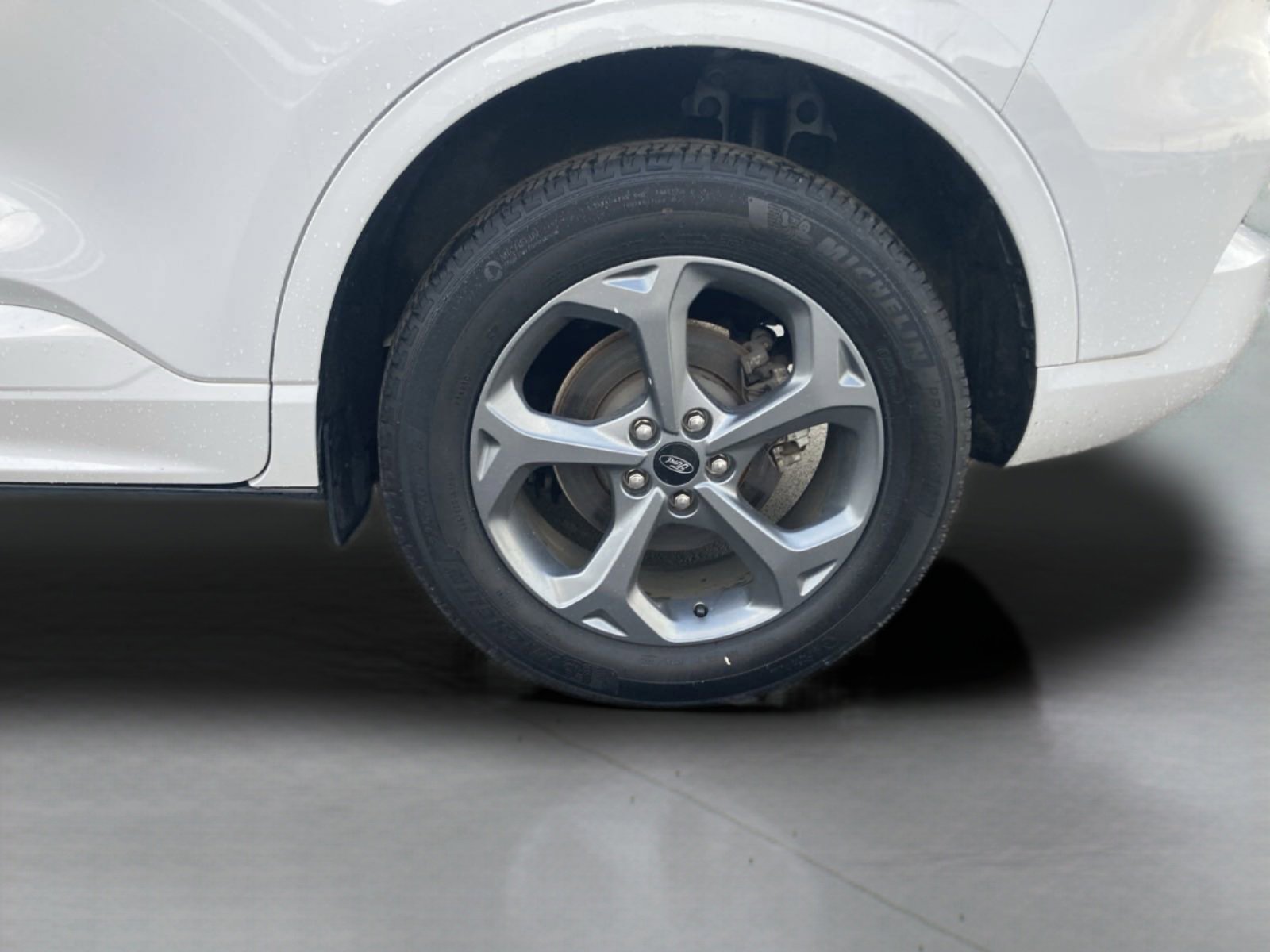 Used 2023 Ford Escape ST-Line image 9