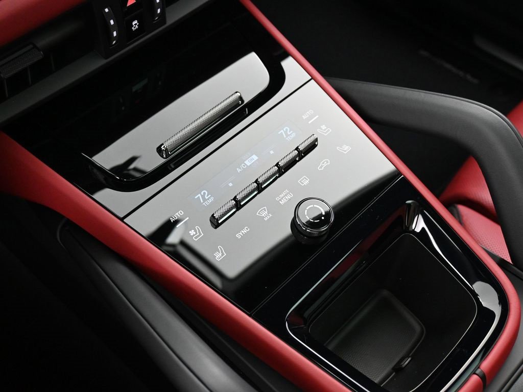 New 2026 Porsche Cayenne E-Hybrid Coupe image 22