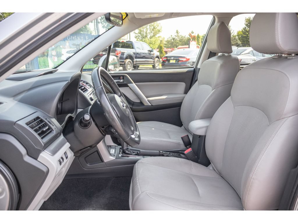 Used 2015 Subaru Forester 2.5i Touring w/ Popular Package #2 AWD/4WD image 15