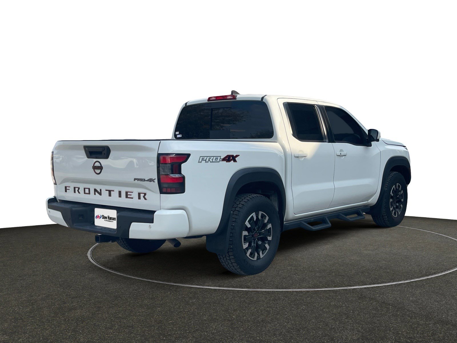 Used 2023 Nissan Frontier PRO-4X w/ Pro Convenience Package image 6