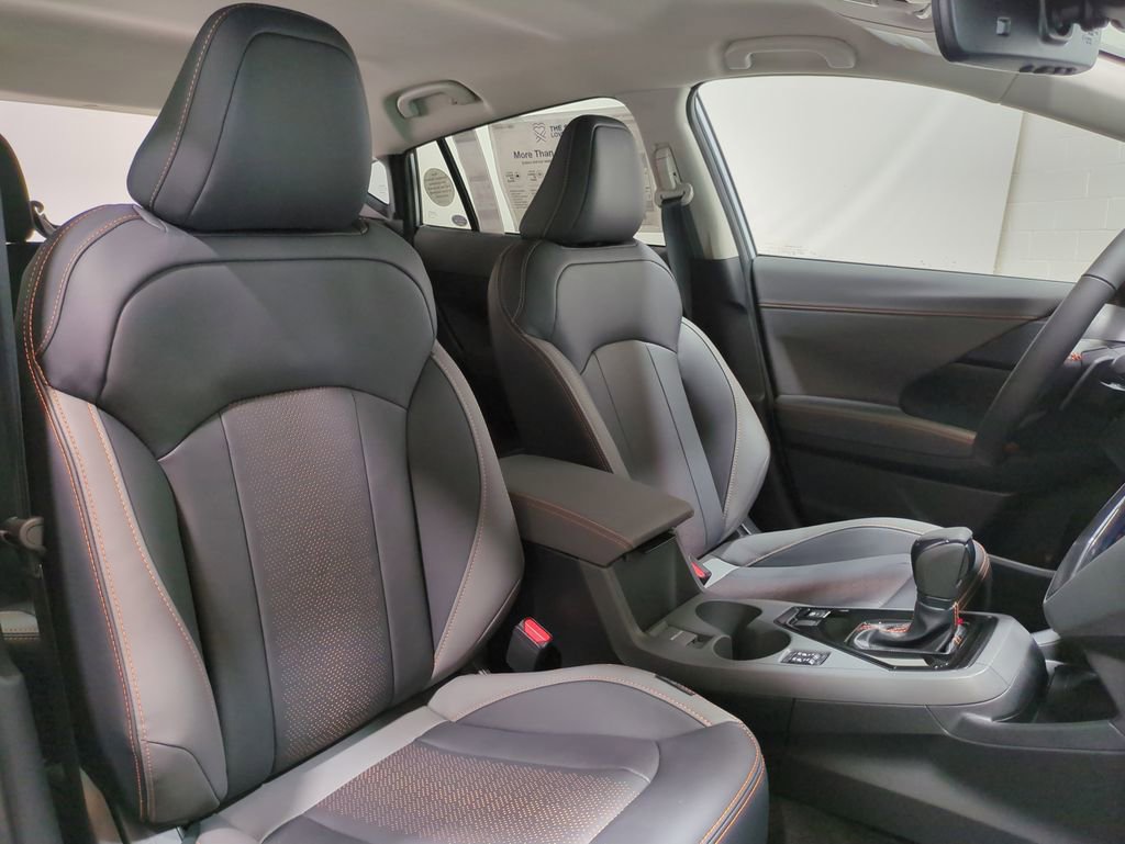 New 2025 Subaru Crosstrek 2.5i Limited w/ Crosstrek Mirror Package image 17