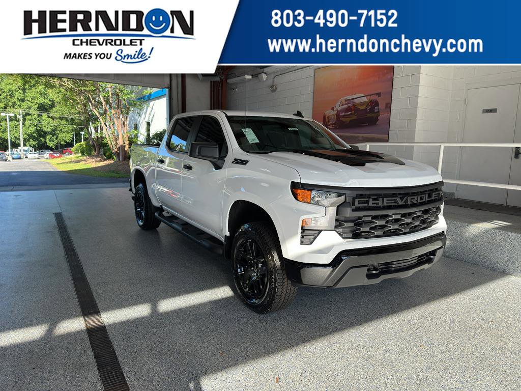New 2025 Chevrolet Silverado 1500 Custom Trail Boss w/ Turbomax Blackout Package