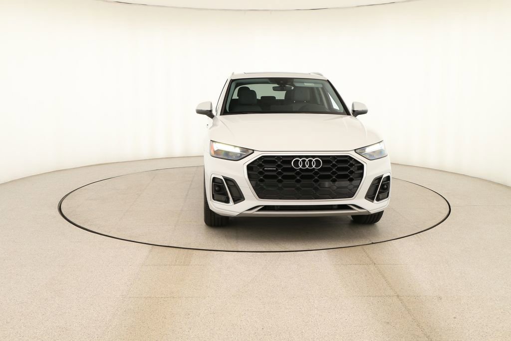 Certified 2022 Audi Q5 2.0T Premium AWD/4WD image 11