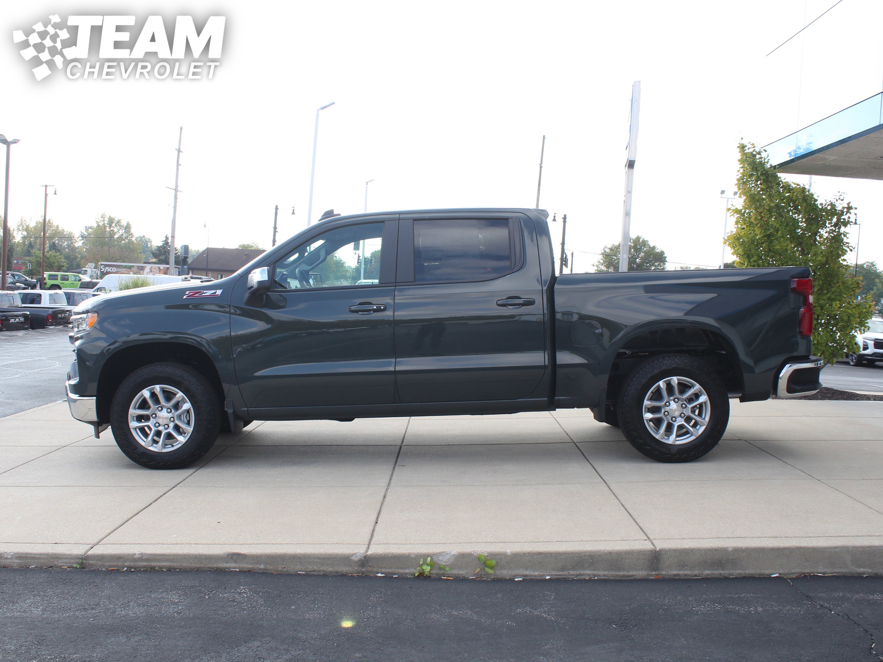 New 2026 Chevrolet Silverado 1500 LT w/ Z71 Off-Road Package image 7