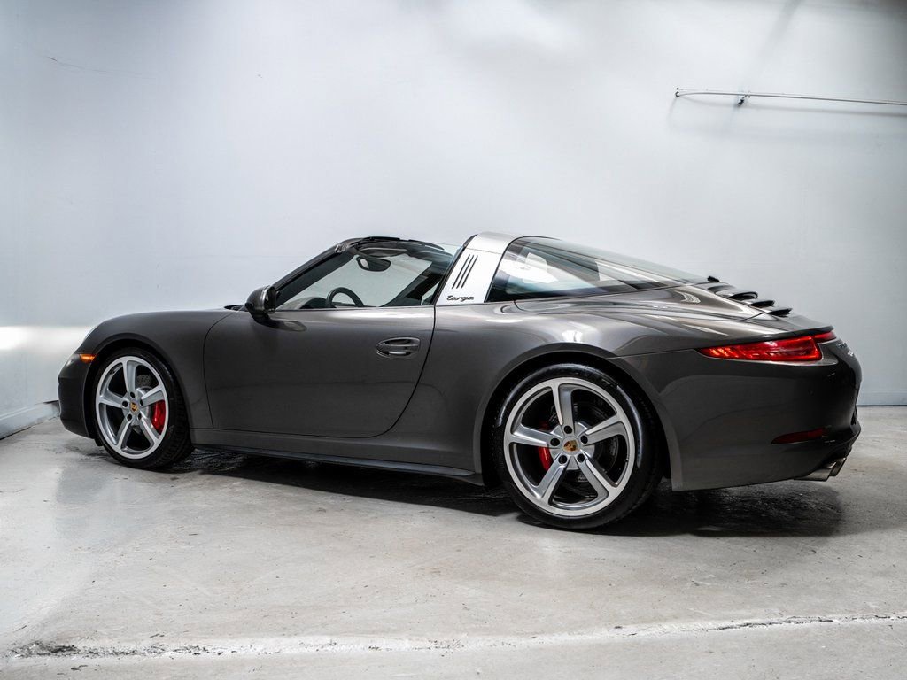 Used 2016 Porsche 911 Targa 4S image 2