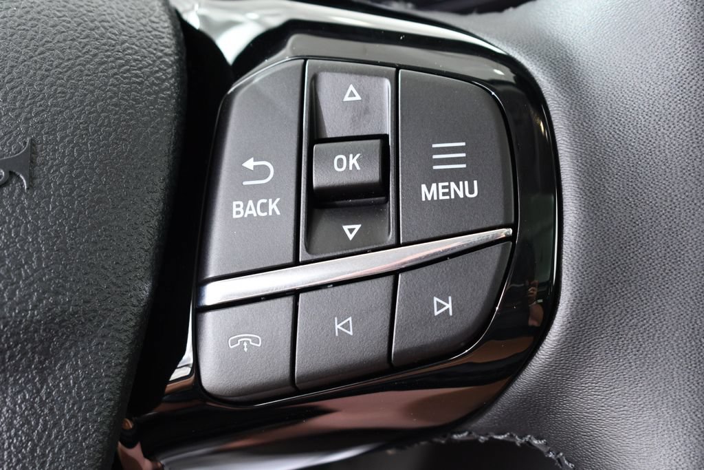 New 2025 Ford Escape SE w/ PHEV Premium Package FWD image 33
