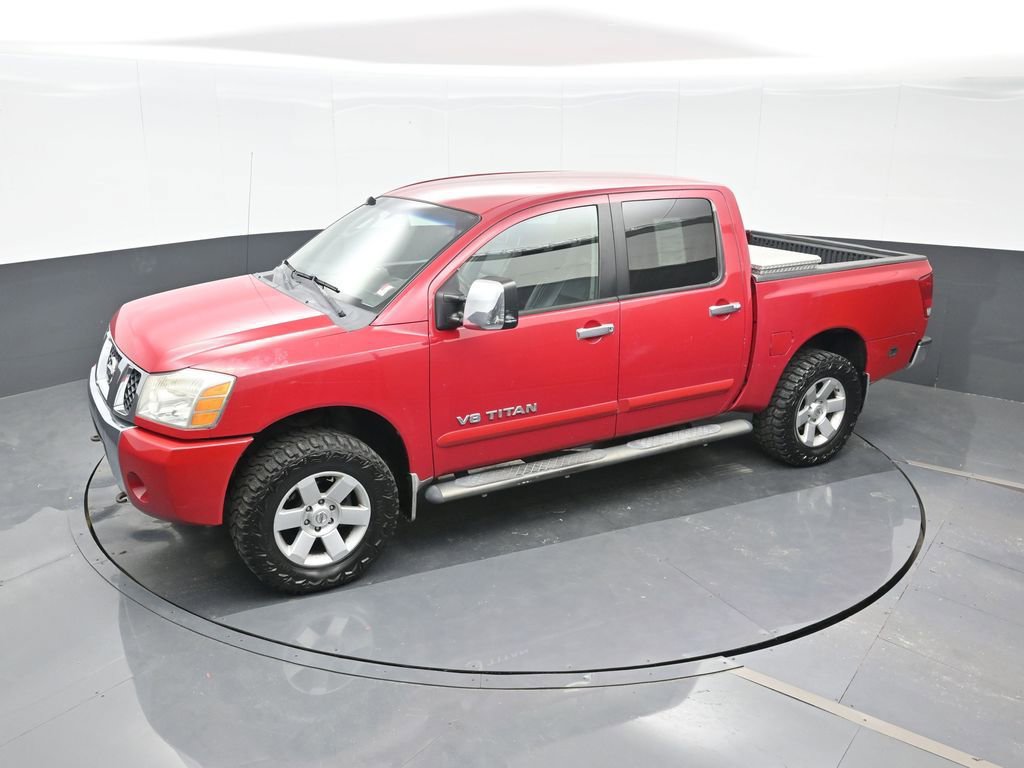 Used 2005 Nissan Titan LE w/ (U01) Nissan Navigation Pkg image 17