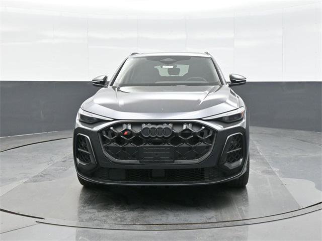 New 2025 Audi SQ5 Prestige image 2