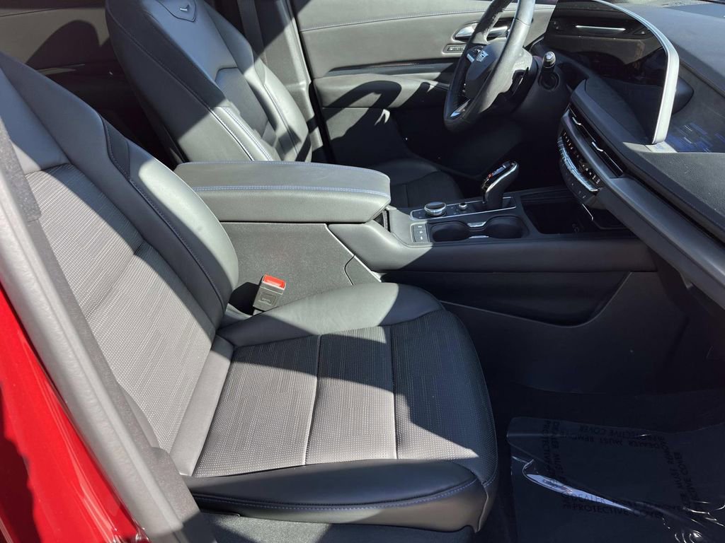 Certified 2024 Cadillac XT4 Sport image 23