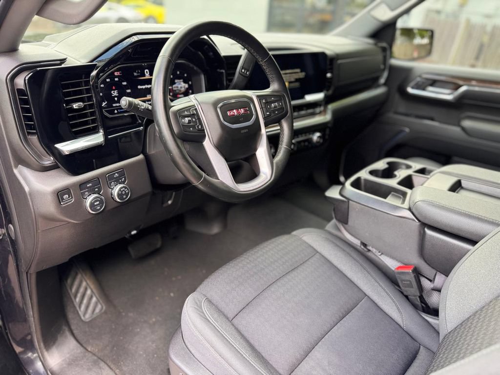 Used 2024 GMC Sierra 1500 Elevation AWD/4WD image 13