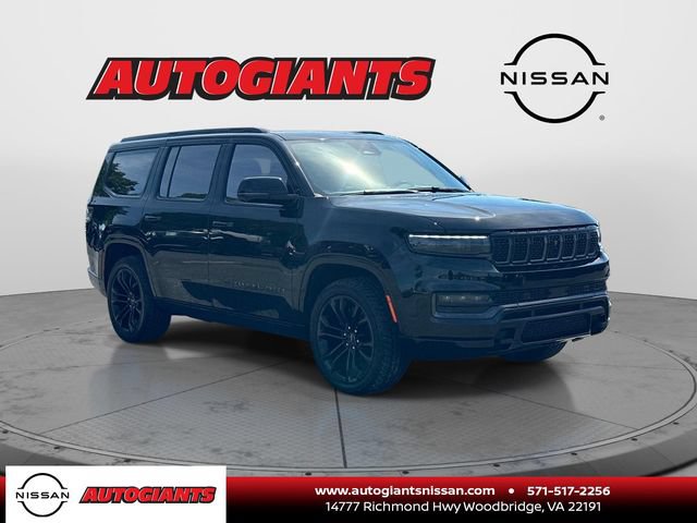 Used 2023 Jeep Grand Wagoneer Series III w/ Rear Seat Video Group 1 AWD/4WD image 1