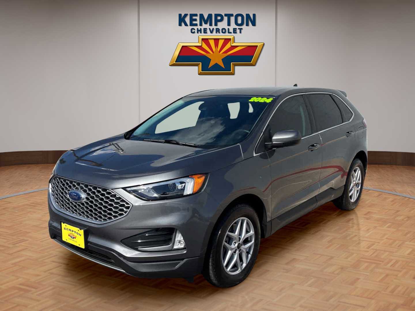 Used 2024 Ford Edge SEL w/ Convenience Package AWD/4WD image 2