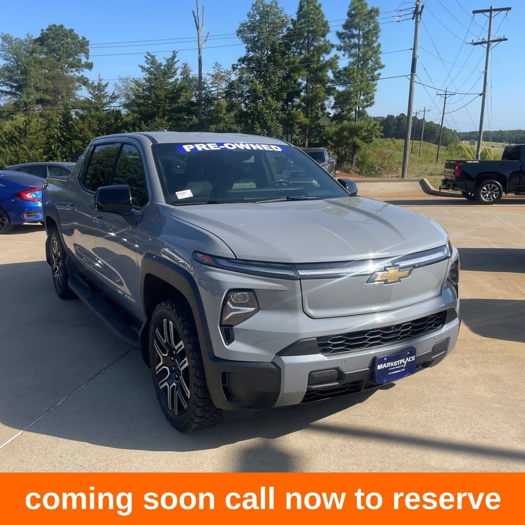 Used 2026 Chevrolet Silverado EV LT AWD/4WD image 1