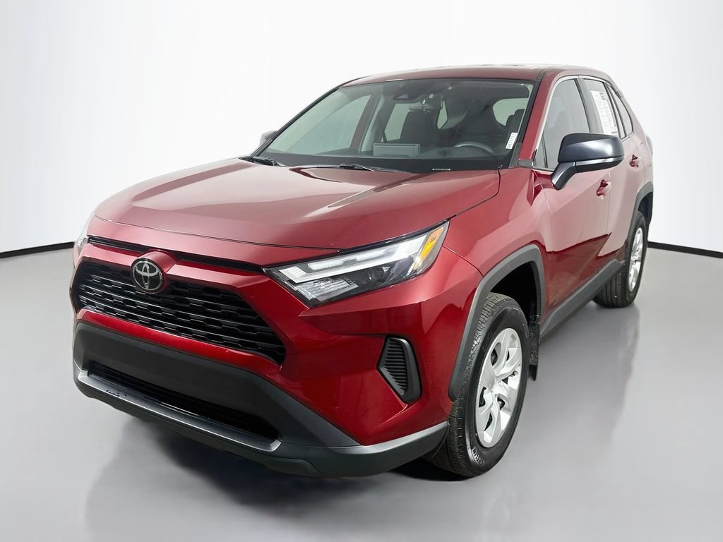 Used 2025 Toyota RAV4 LE FWD image 3