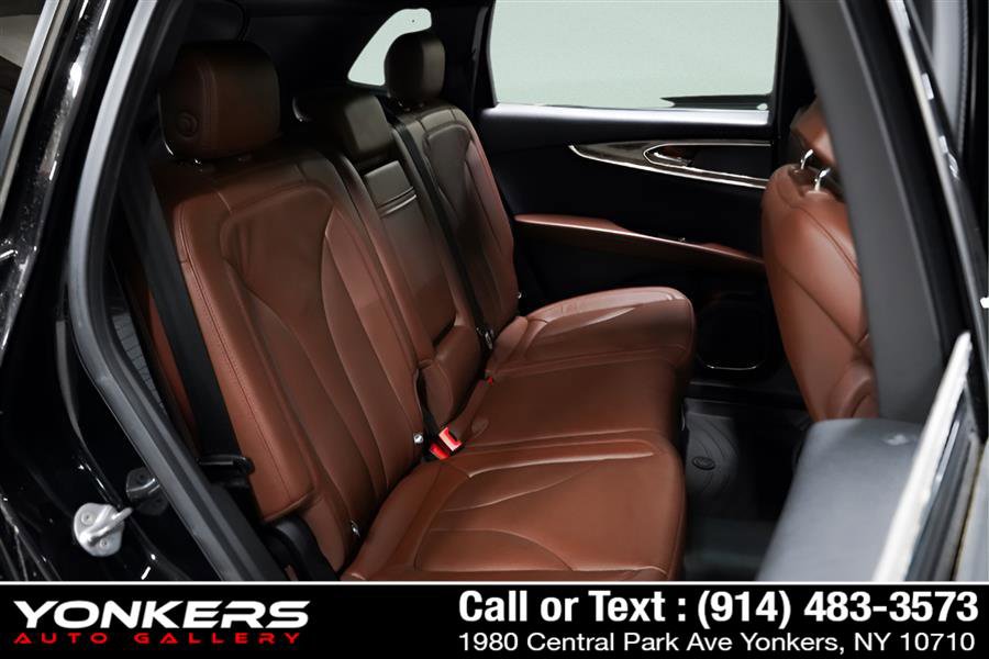 Used 2017 Lincoln MKX Reserve w/ Lincoln MKX Climate Package image 34