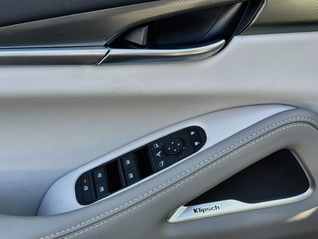 New 2027 INFINITI QX60 Luxe w/ Cargo Package FWD image 18