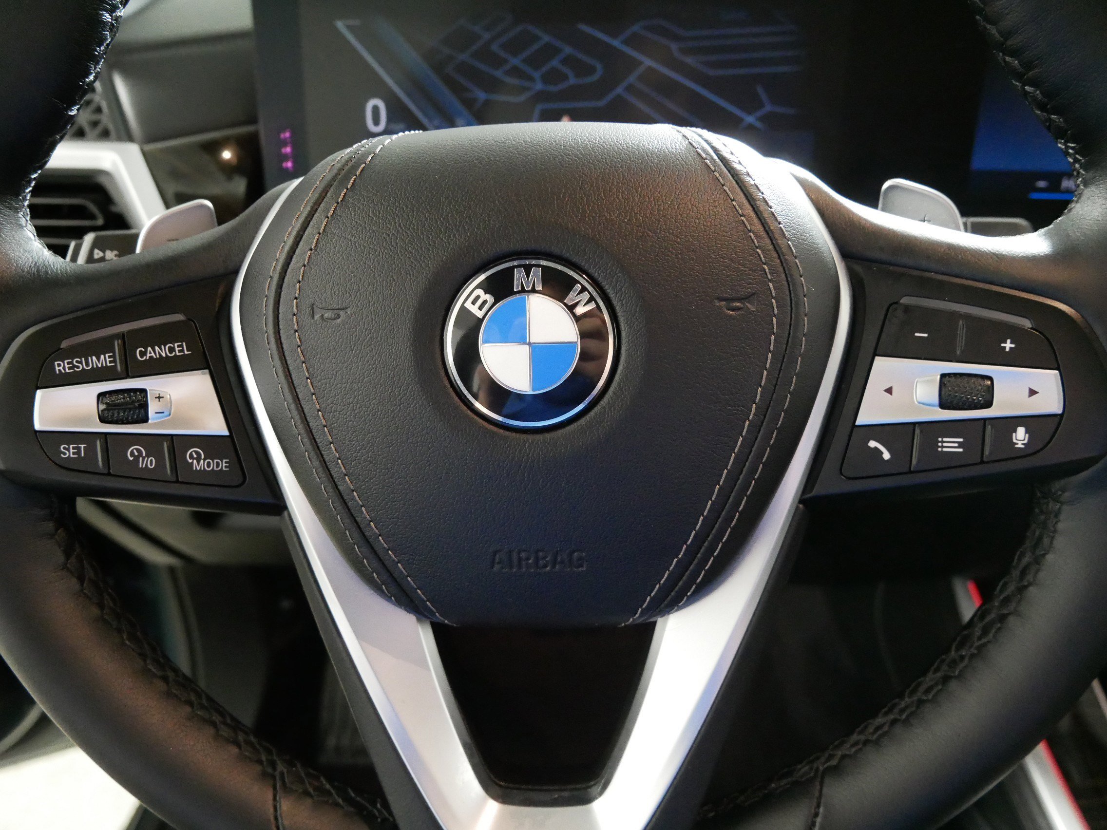 Used 2024 BMW X5 xDrive40i w/ Premium Package image 25