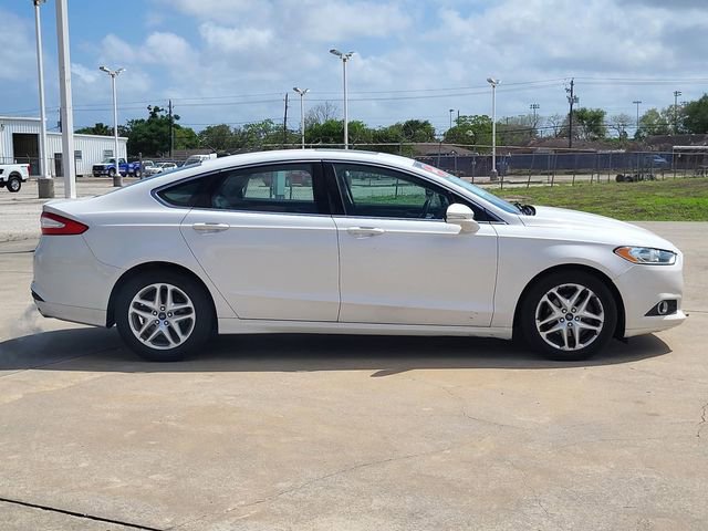 Used 2013 Ford Fusion SE image 25