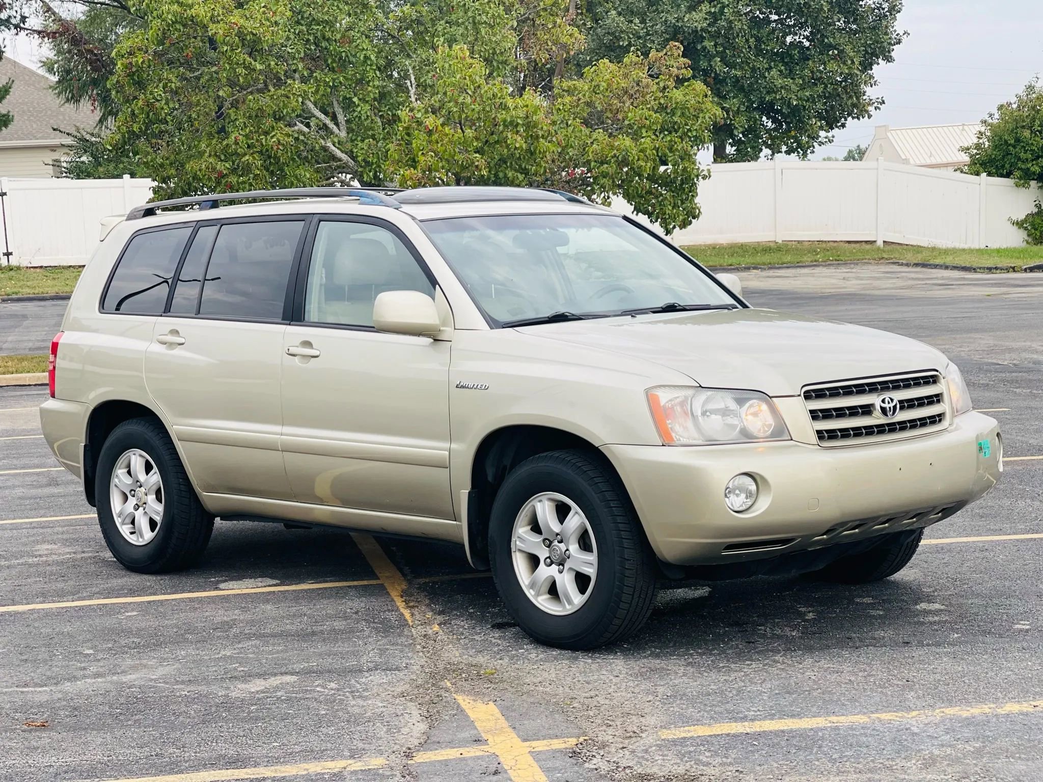 Used 2001 Toyota Highlander 2WD V6 image 9
