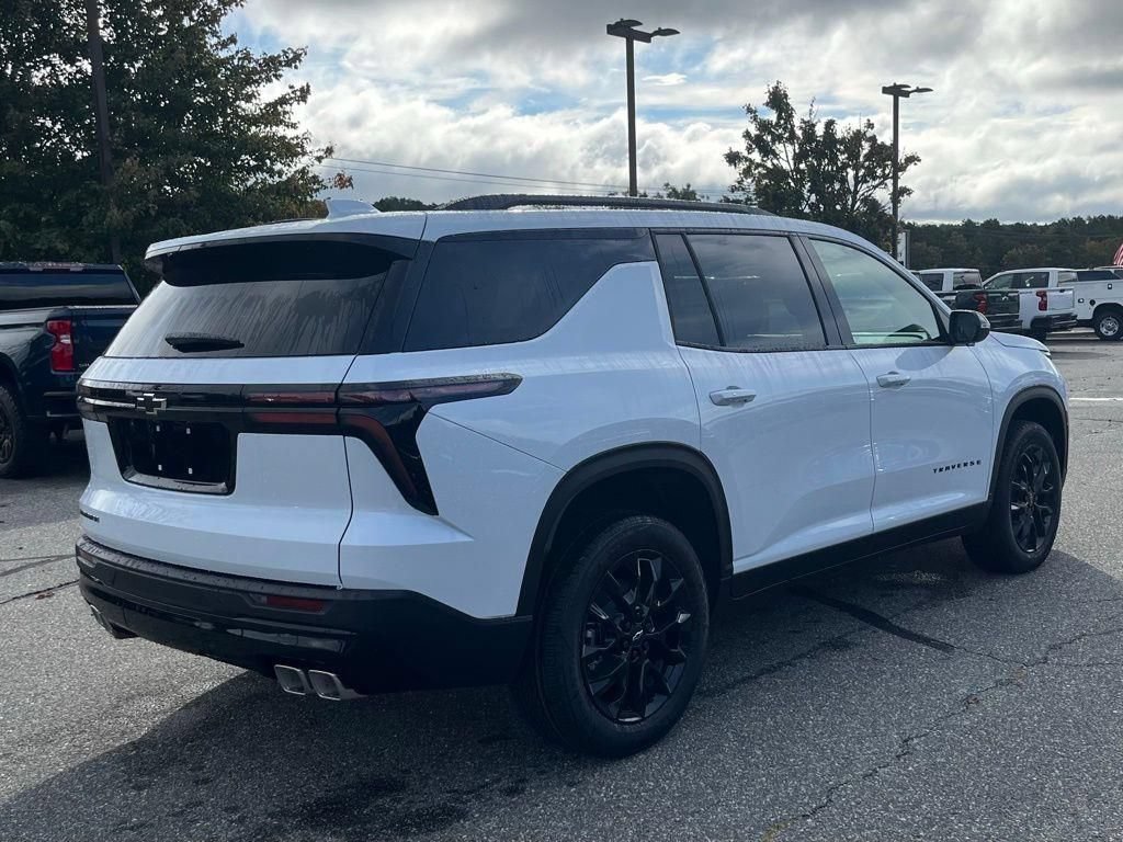 New 2026 Chevrolet Traverse LT w/ Midnight/Sport Edition FWD image 6