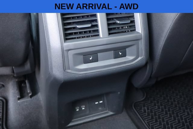 Used 2023 Volkswagen Atlas Cross Sport SEL Premium R-Line AWD/4WD image 7