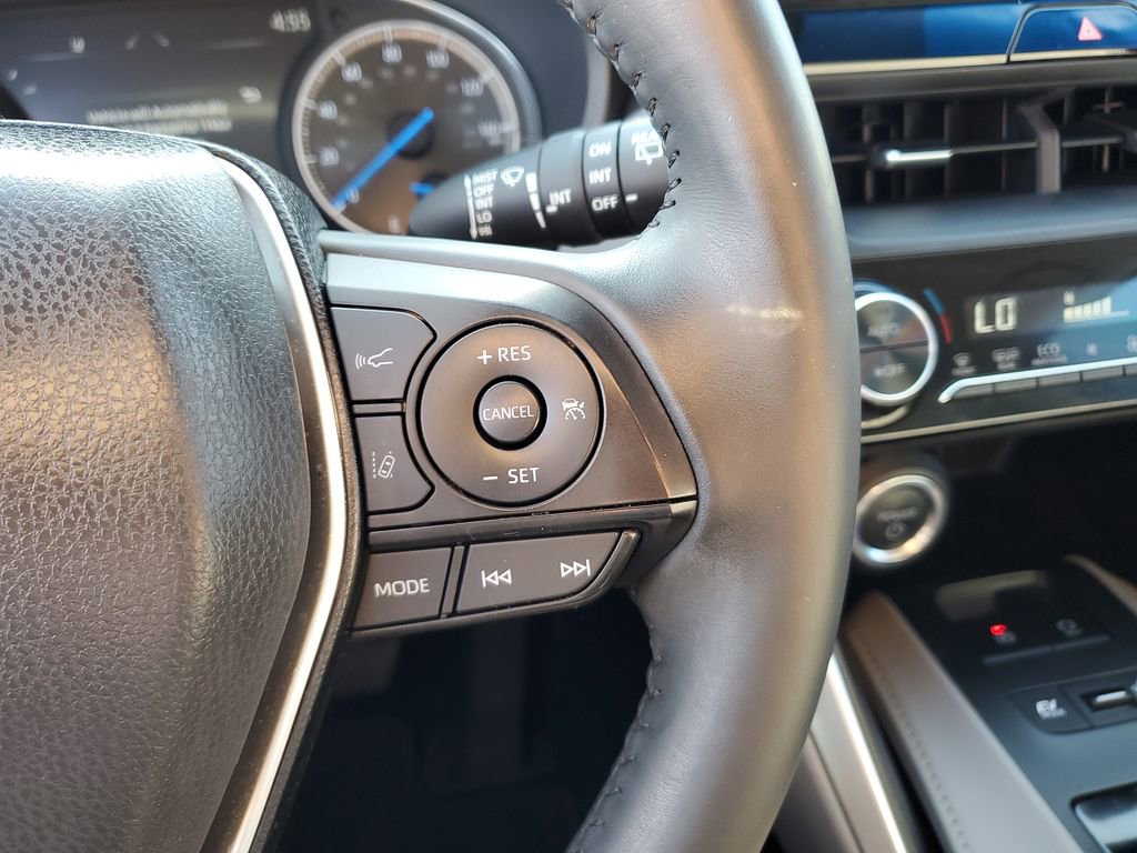 Certified 2023 Toyota Venza LE image 26