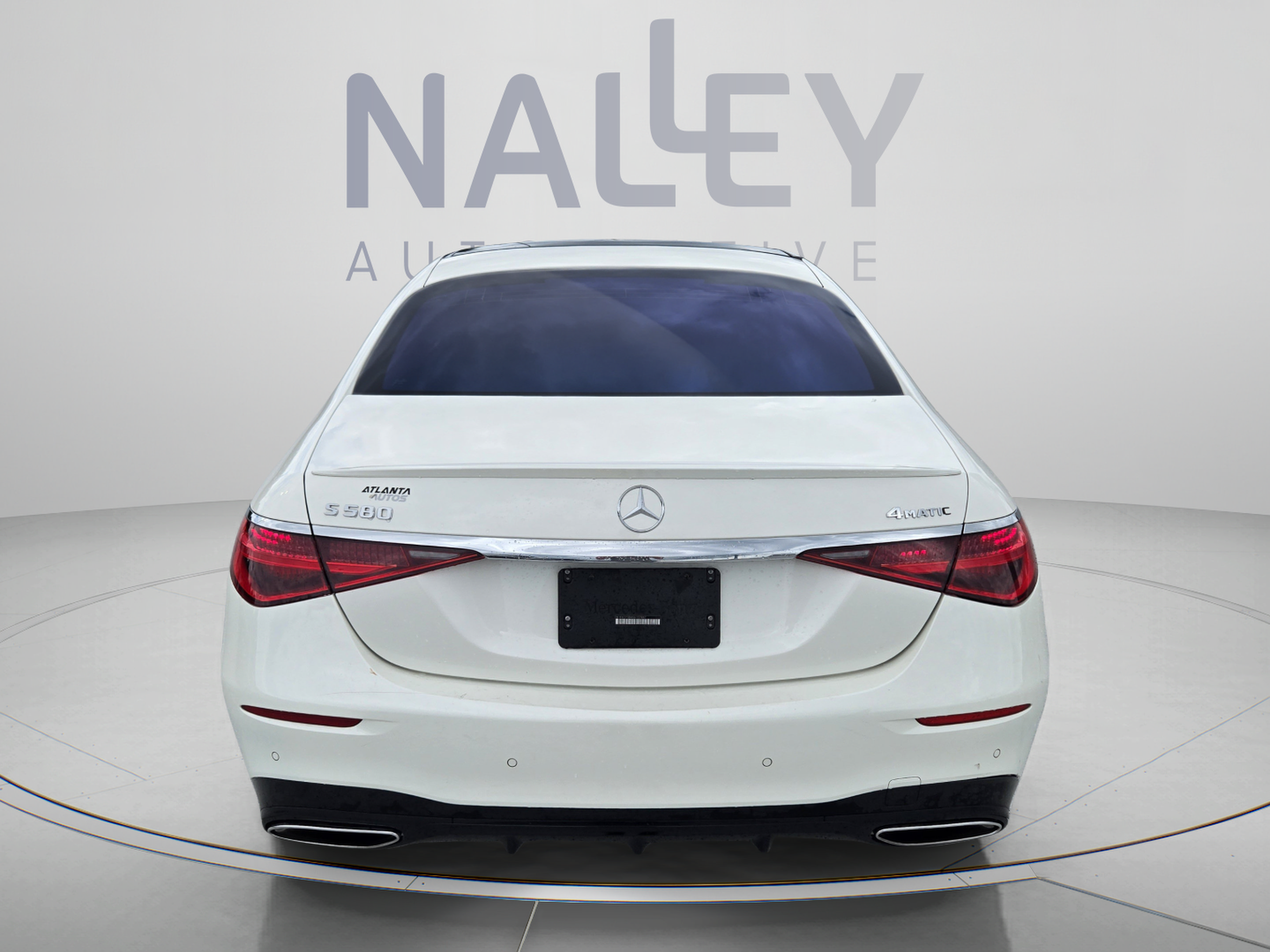 Used 2022 Mercedes-Benz S 580 4MATIC Sedan image 4