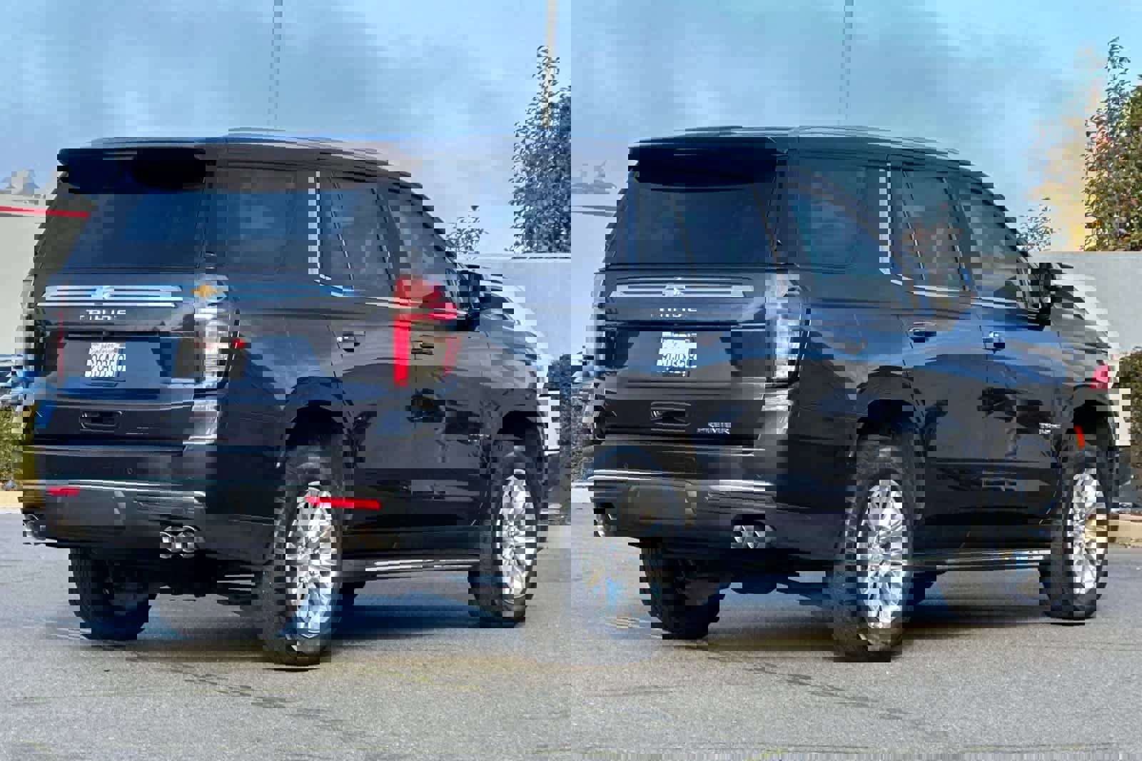 Used 2023 Chevrolet Tahoe Premier image 2