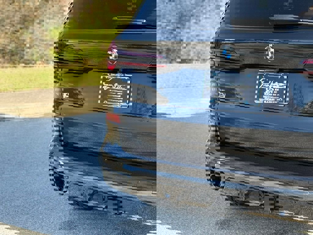 Used 2025 BMW X5 M60i image 16