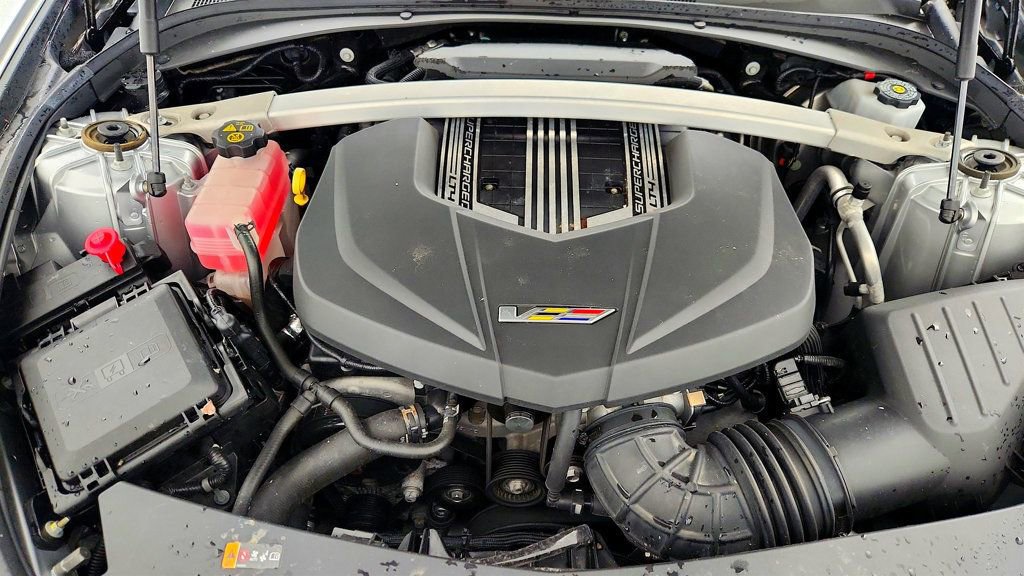 Used 2016 Cadillac CTS V w/ Luxury Package image 25