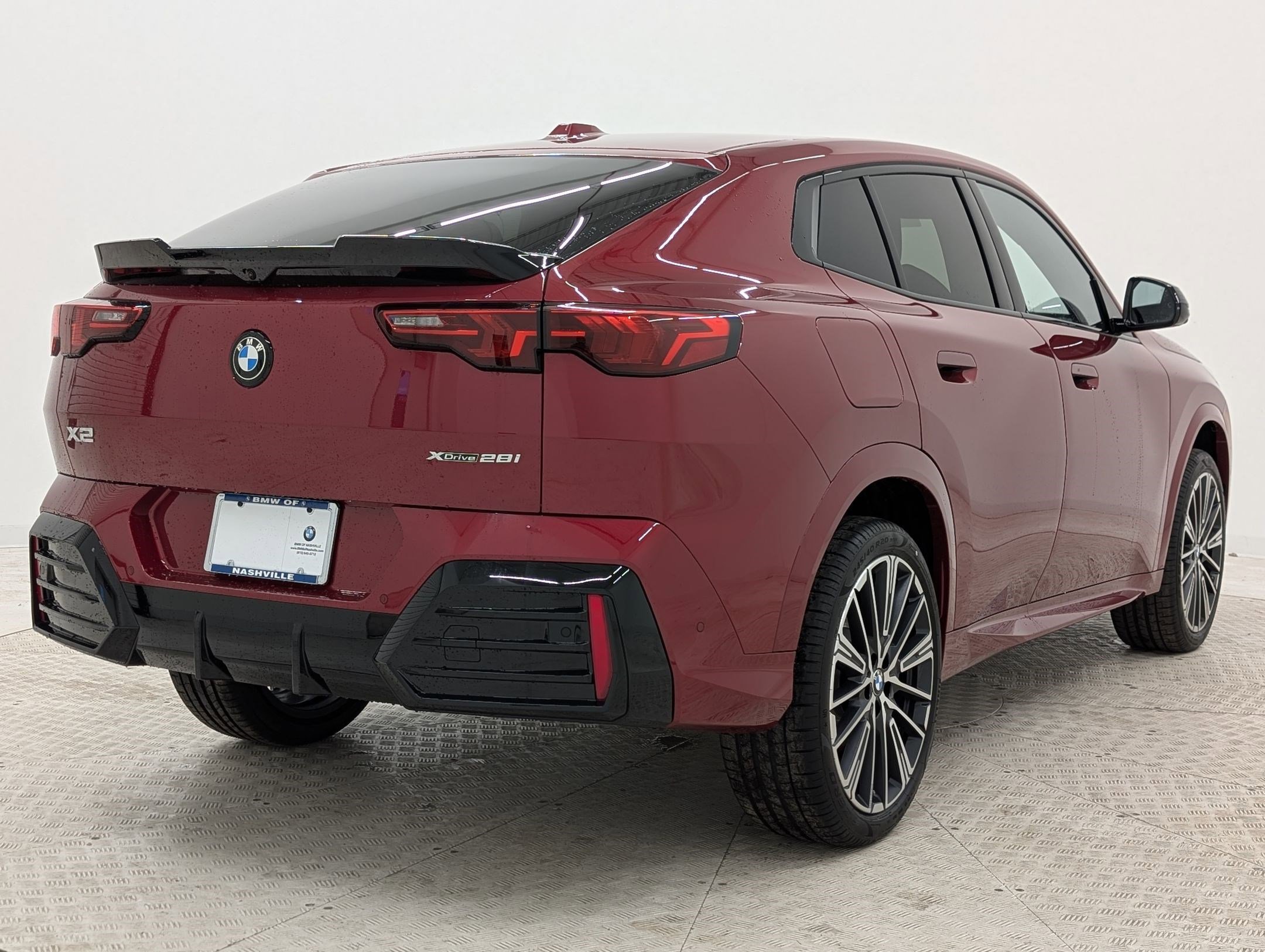 New 2026 BMW X2 xDrive28i w/ Technology Package AWD/4WD image 9