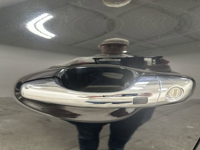 Used 2020 Kia Sorento EX image 13