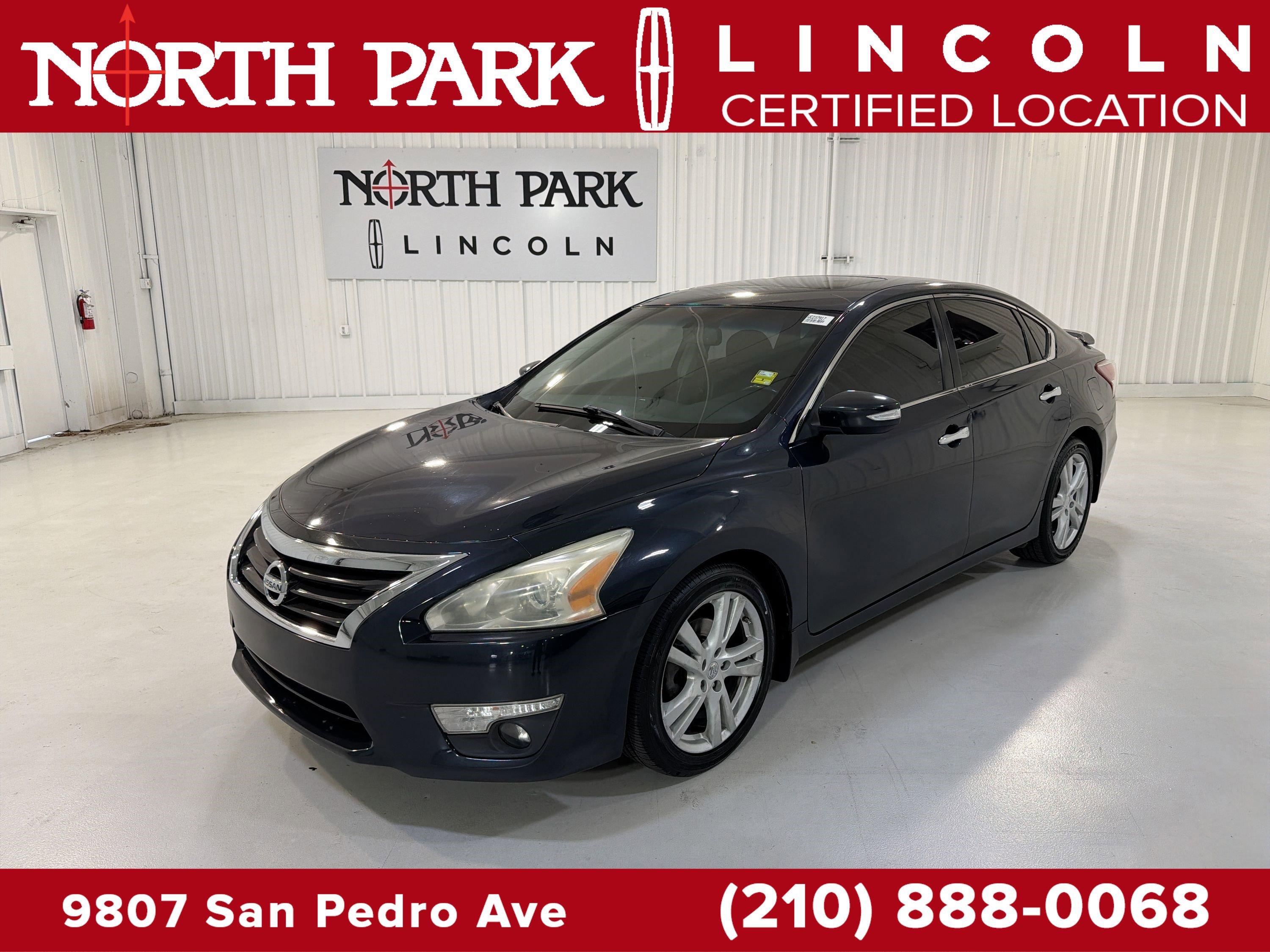 Used 2013 Nissan Altima 3.5 SL w/ Technology Pkg