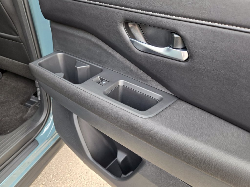 New 2026 Nissan Pathfinder SL w/ SL Premium Package FWD image 24