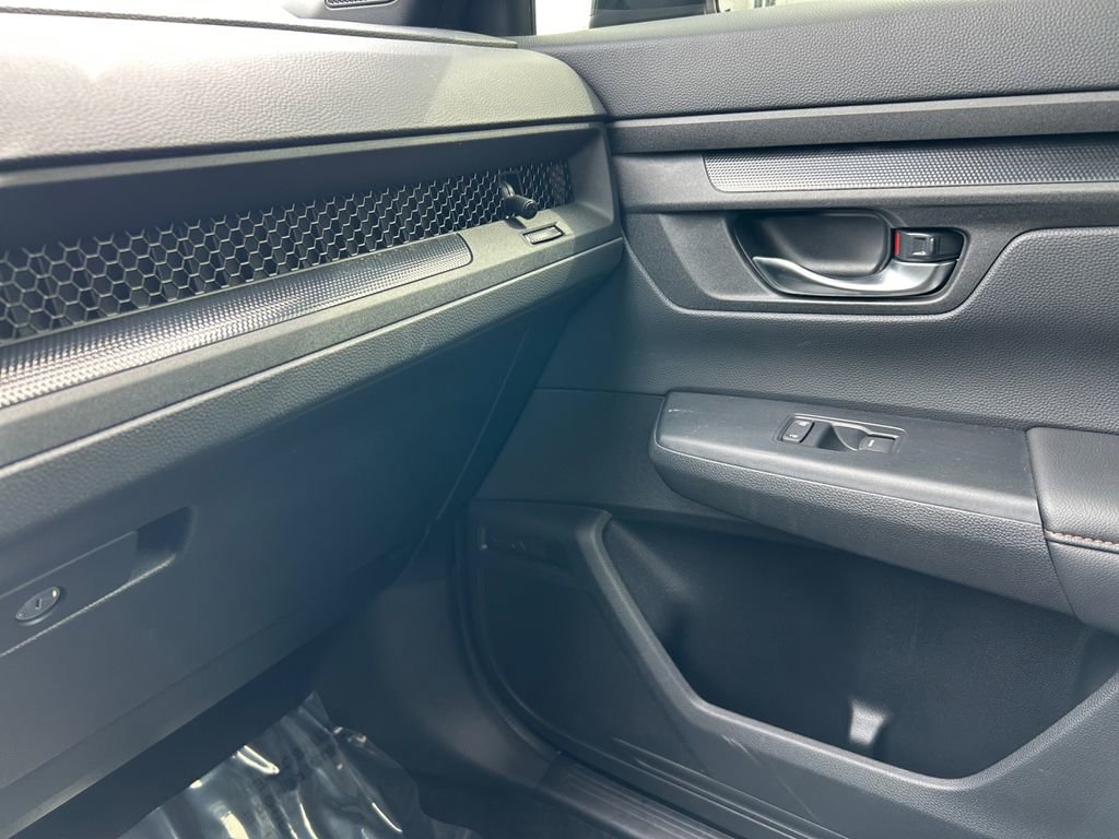 Certified 2025 Honda CR-V Sport image 27
