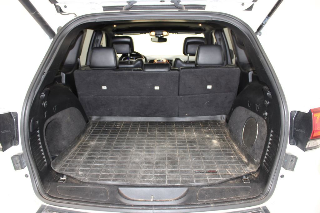 Used 2020 Jeep Grand Cherokee Altitude image 14